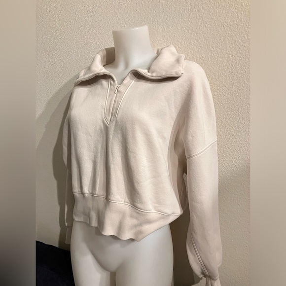 Abercrombie & fitch sweatshirt! - Picture 1 of 5